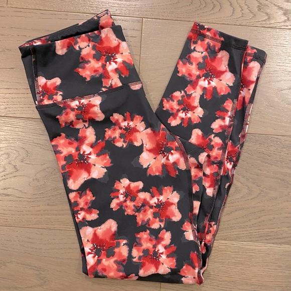 Old Navy Pants - Old Navy Floral Leggings